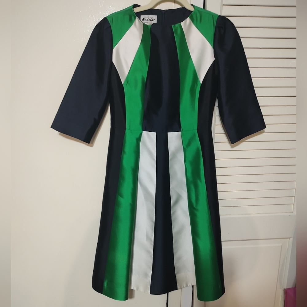 Elegant Green and Black Dress 100% Silk